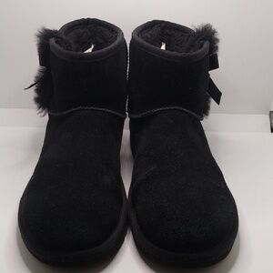 UGG / KOOLABURRA/ SUEDE FASHION TRENDY BOOTIE/ BLACK